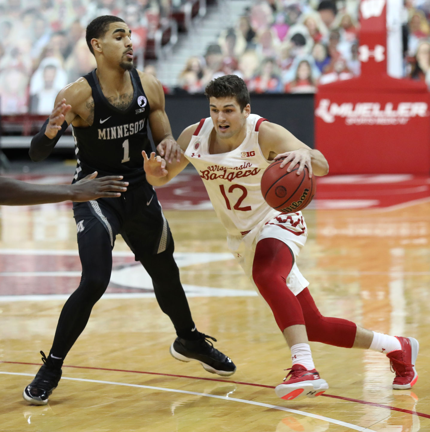 UW 71, Minnesota 59